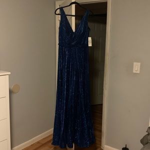 New Rene Ruiz formal a line dress- Size 8